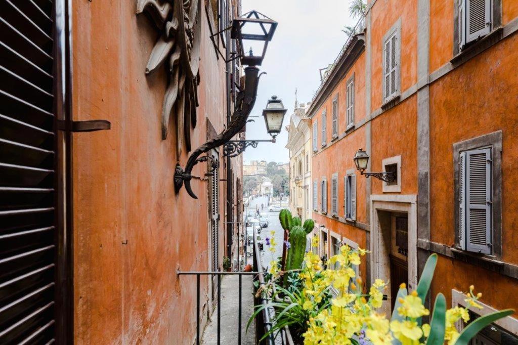 Charme Luxury Flat Campo Dei Fiori Leilighet Roma Eksteriør bilde